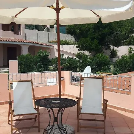 Vacanze Tavolara Casa de Férias *